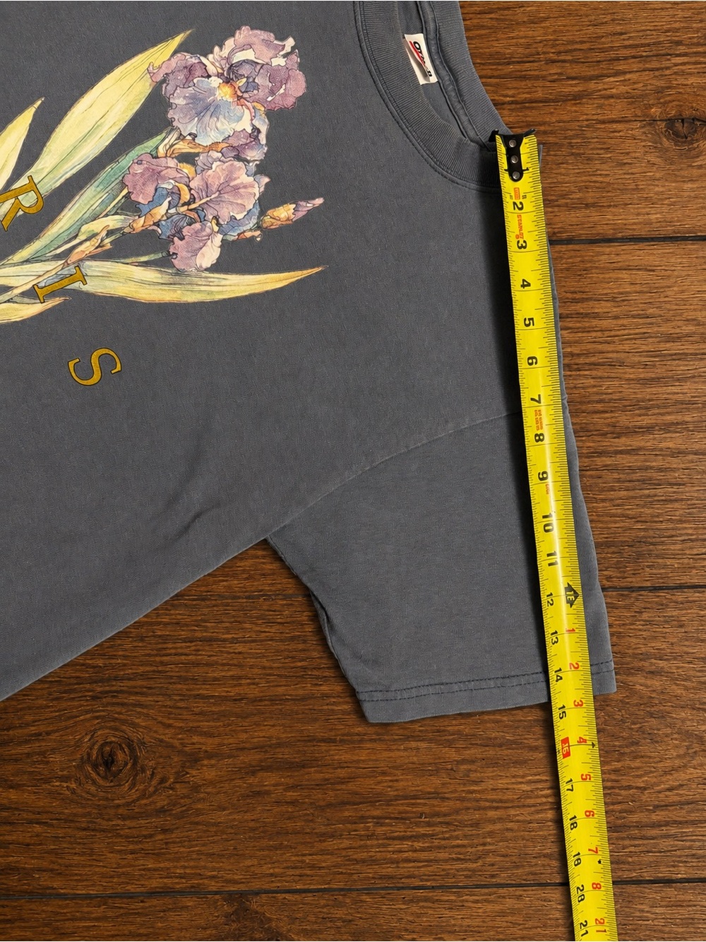 Vintage Anvil Iris Botanical Graphic T-Shirt | Floral Nature Tee - Picture 5 of 13